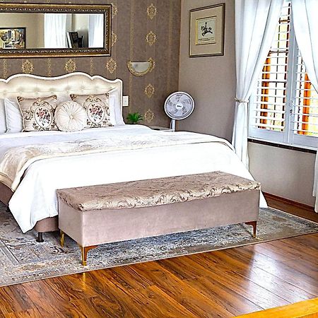 Meerendal Cottage-Affordable Luxury-Private Garden With Pool & Hot Tub Kaapstad Buitenkant foto