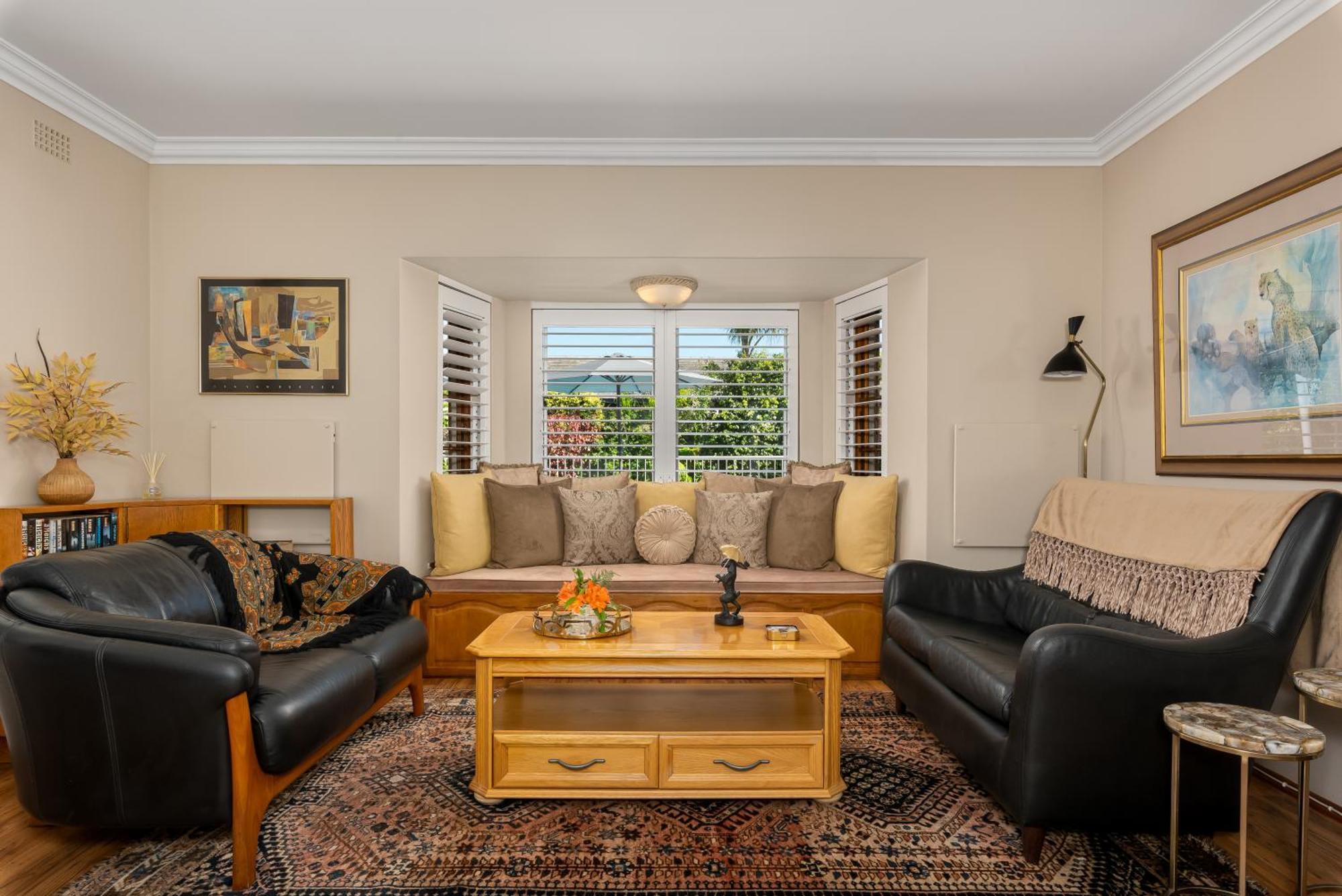 Meerendal Cottage-Affordable Luxury-Private Garden With Pool & Hot Tub Kaapstad Buitenkant foto