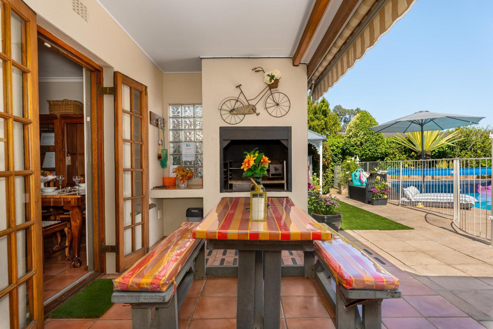 Meerendal Cottage-Affordable Luxury-Private Garden With Pool & Hot Tub Kaapstad Buitenkant foto