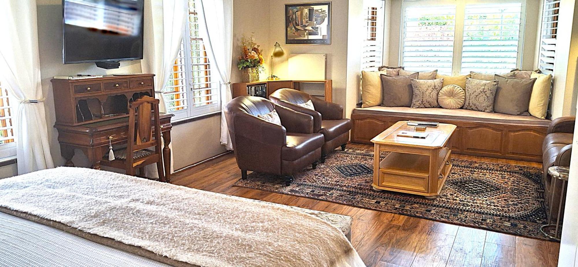 Meerendal Cottage-Affordable Luxury-Private Garden With Pool & Hot Tub Kaapstad Buitenkant foto